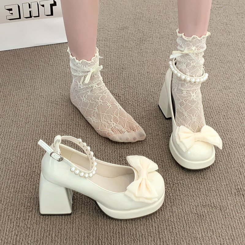 Patent Leather Platform Women  - огляд і ціна Patent Leather Pump