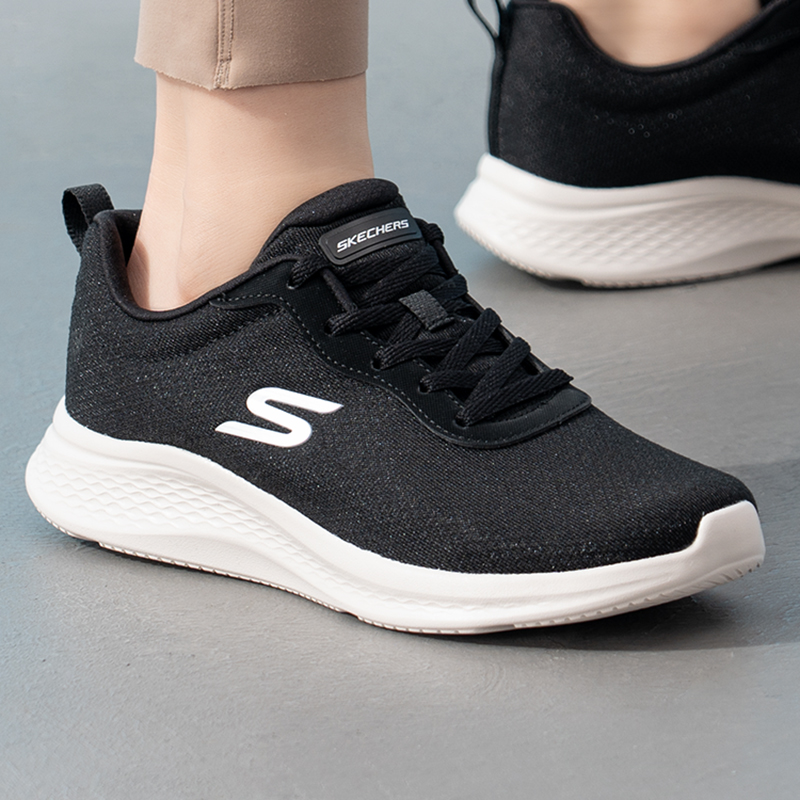 Skechers Women's Sports Shoes, - огляд і ціна Women Shoes Skechers