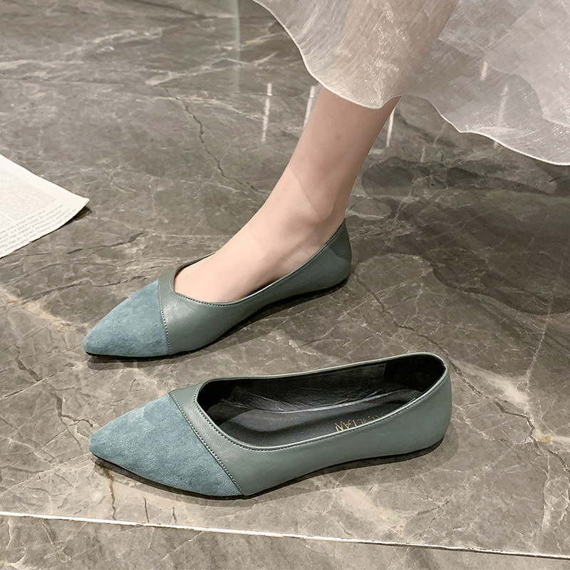 Flat black leather shoes for w - огляд і ціна Pointed Toe Flat