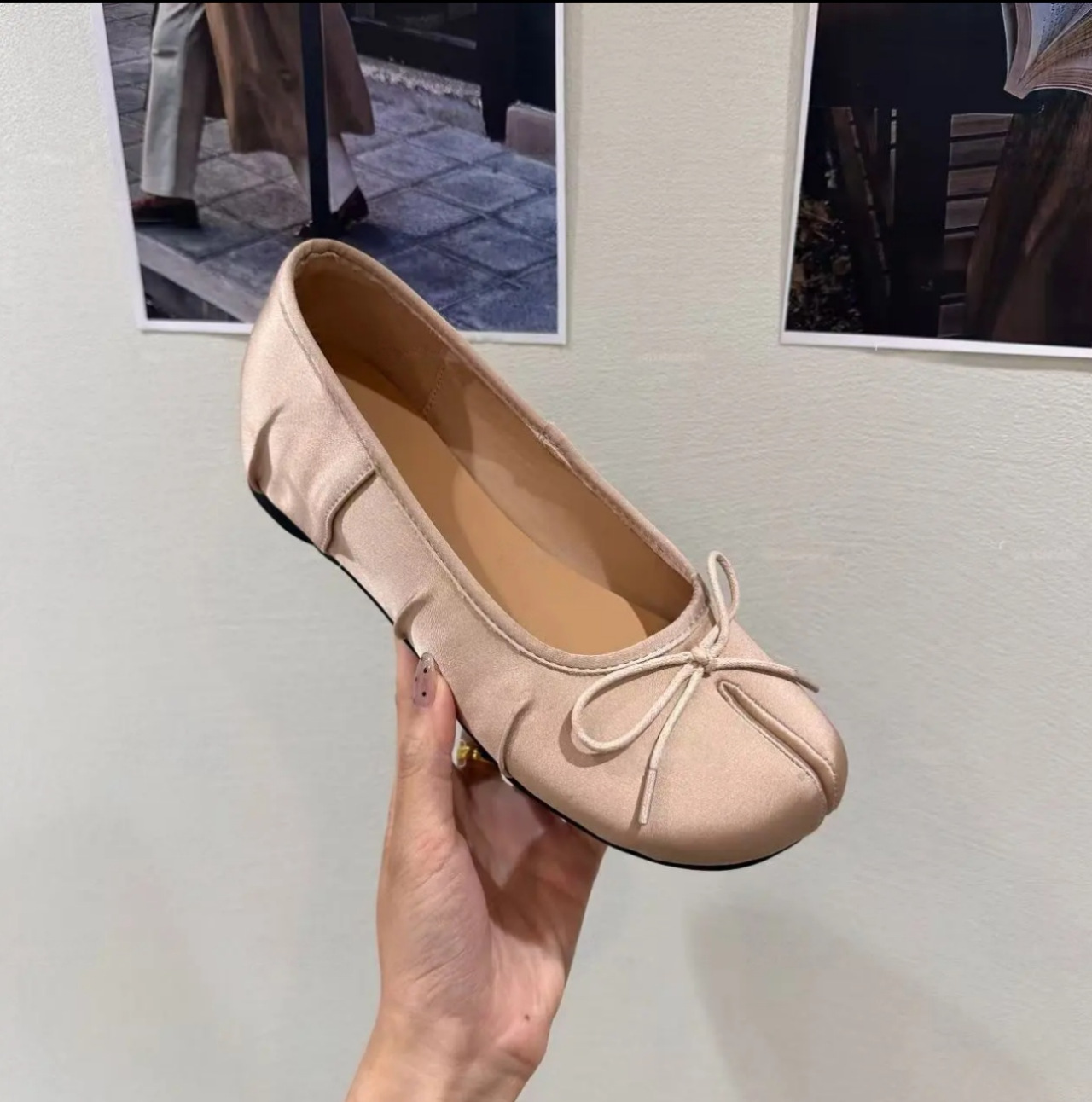 Must Have Women Shiny Satin Ta - огляд і ціна Women Shoes Must Have