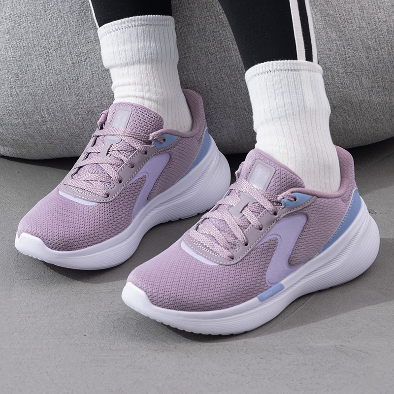 Skechers Women's Sports Shoes, - огляд і ціна Women Shoes Skechers