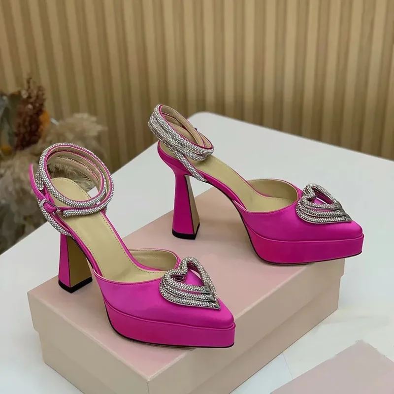 Platform Crystal Love Decorati - огляд і ціна Pointed Toe Flat